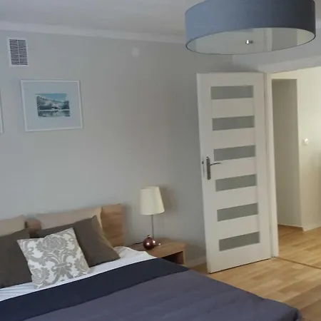 Sielsko - Anielsko Apartamenty 96M2, Kielce, Ogrod, Grill, Bezplatny Parking Exterior photo